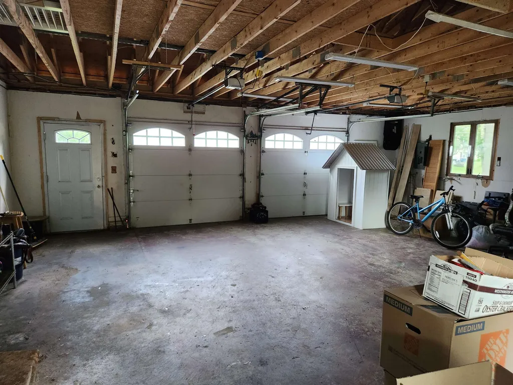 5 Westhill Drive Nashua NH 03062