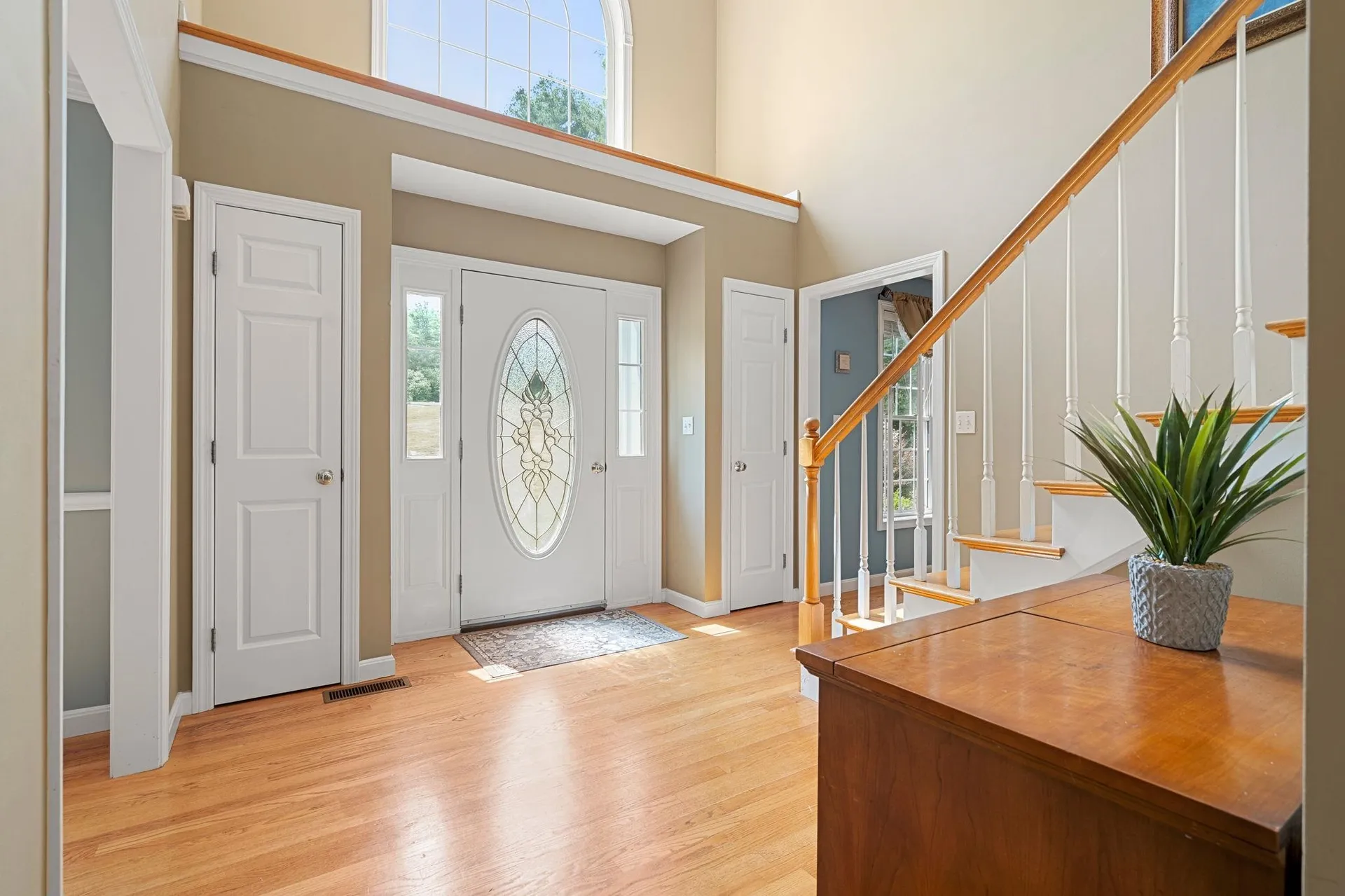 14 Longview Circle Pelham NH 03076