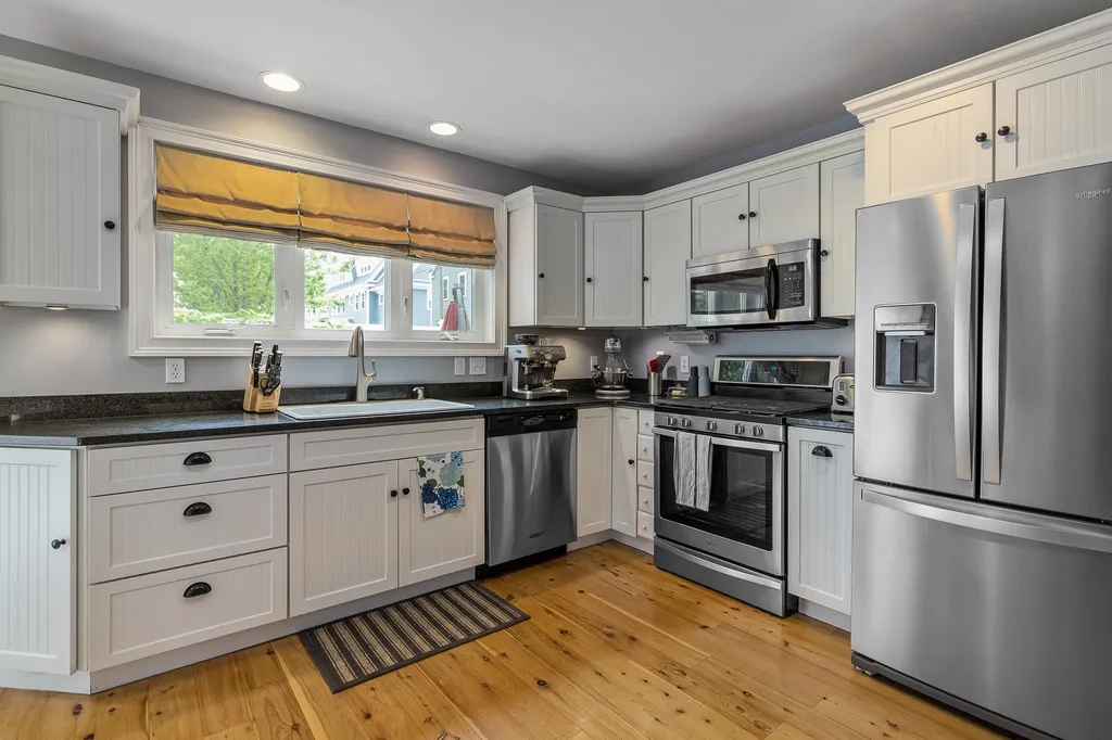 68 Mcdonough Street Portsmouth NH 03801