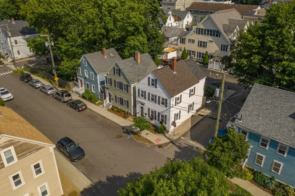 68 Mcdonough Street Portsmouth NH 03801