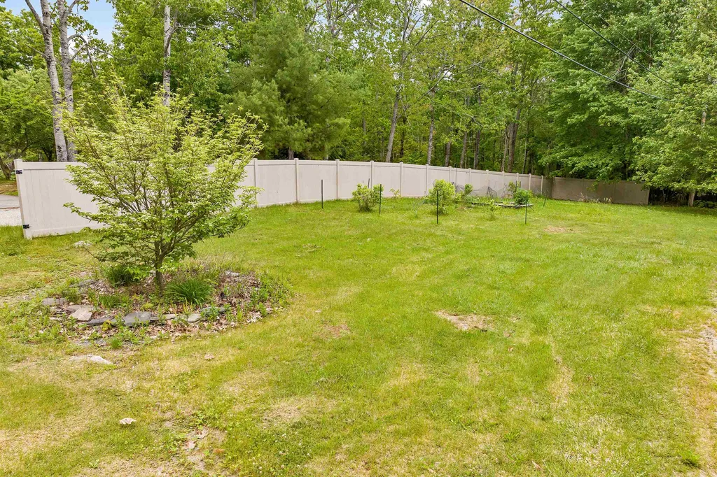 465 Governor Wentworth Highway Wolfeboro NH 03894