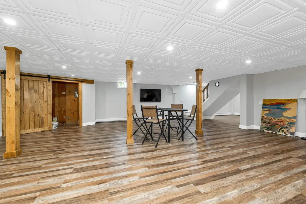 465 Governor Wentworth Highway Wolfeboro NH 03894
