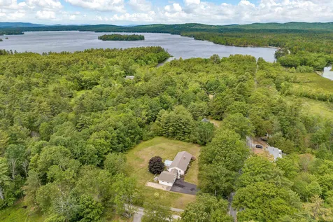 465 Governor Wentworth Highway Wolfeboro NH 03894
