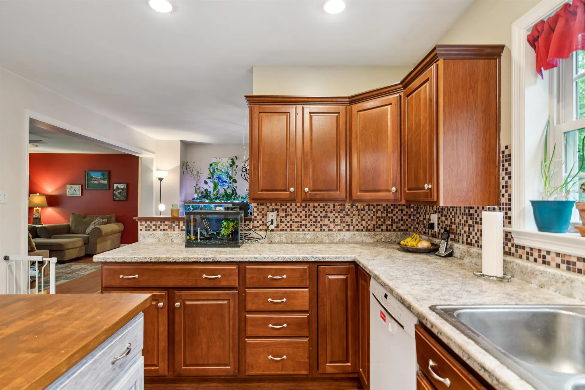 140 Cream Pot Road Hartland VT 05048