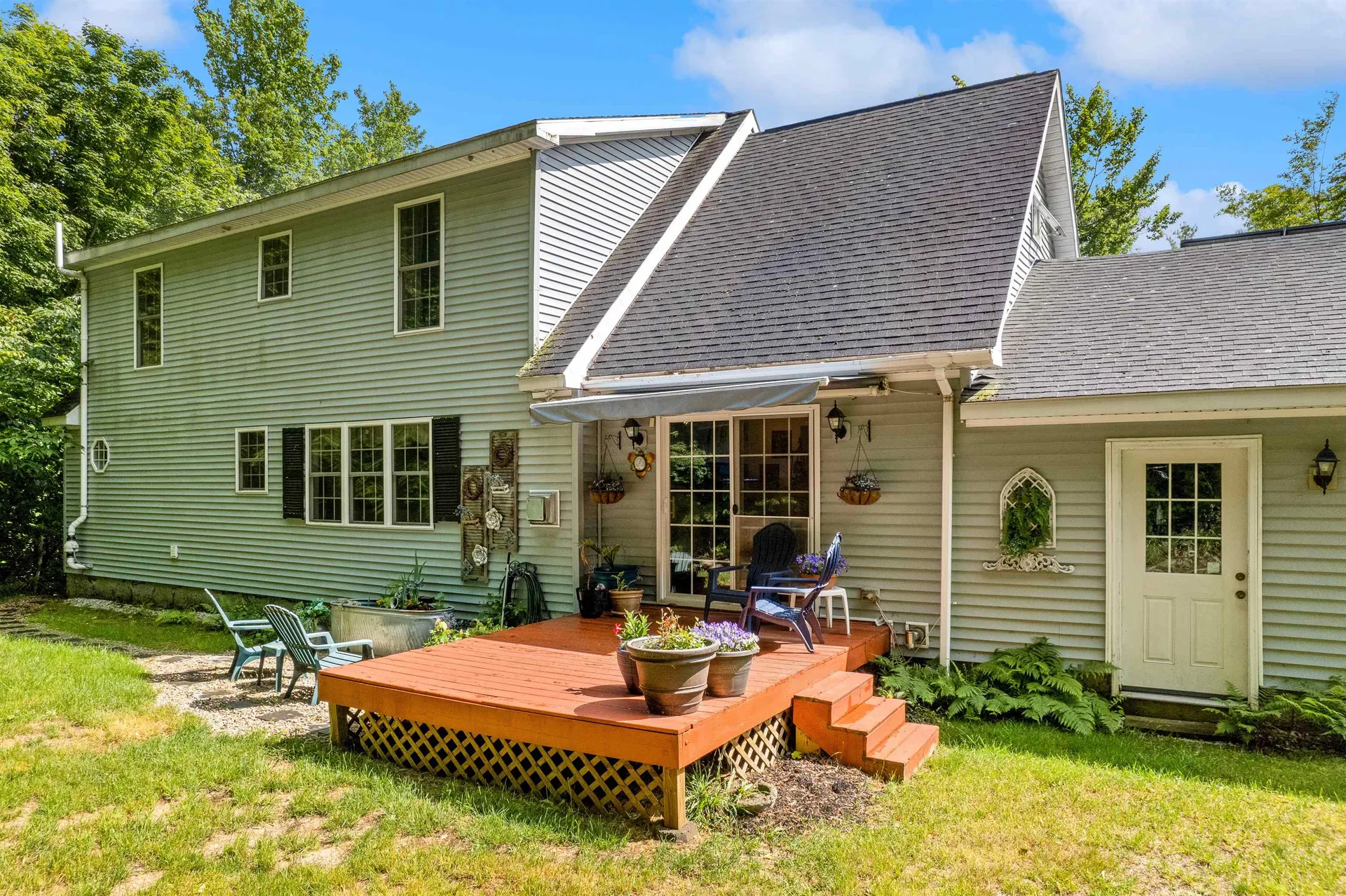 140 Cream Pot Road Hartland VT 05048