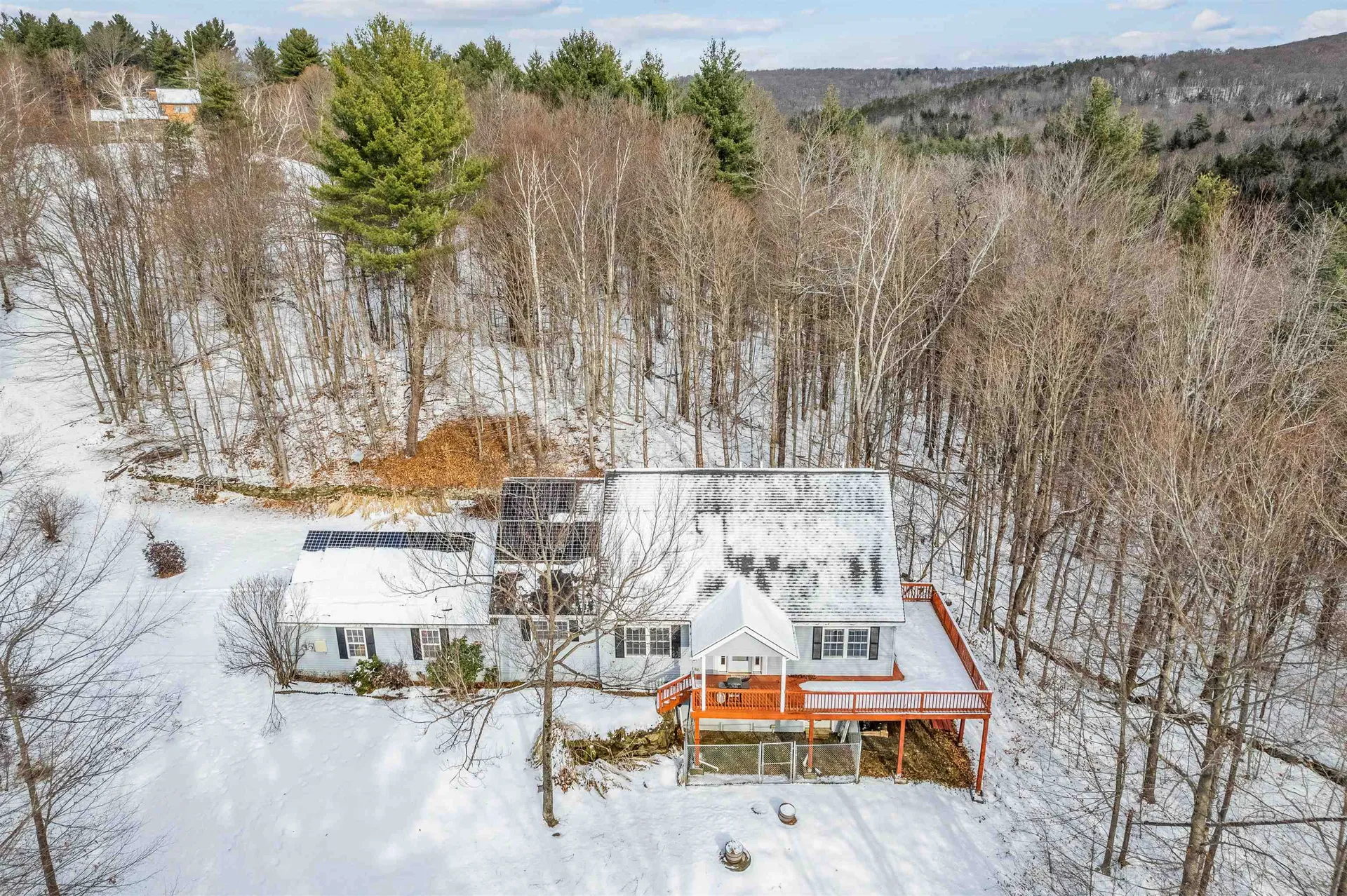 140 Cream Pot Road Hartland VT 05048