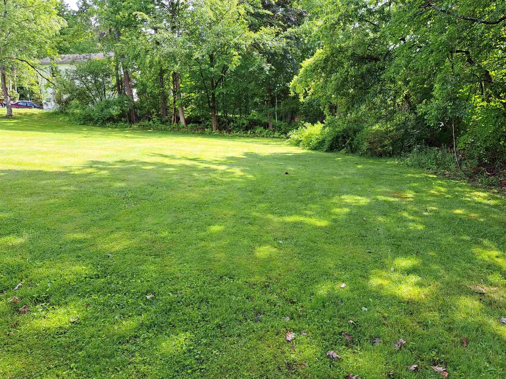 4 Fenway Lane Claremont NH 03743