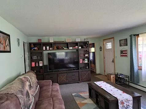 4 Fenway Lane Claremont NH 03743