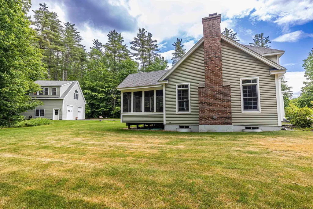 9 Thackeray Road Concord NH 03301