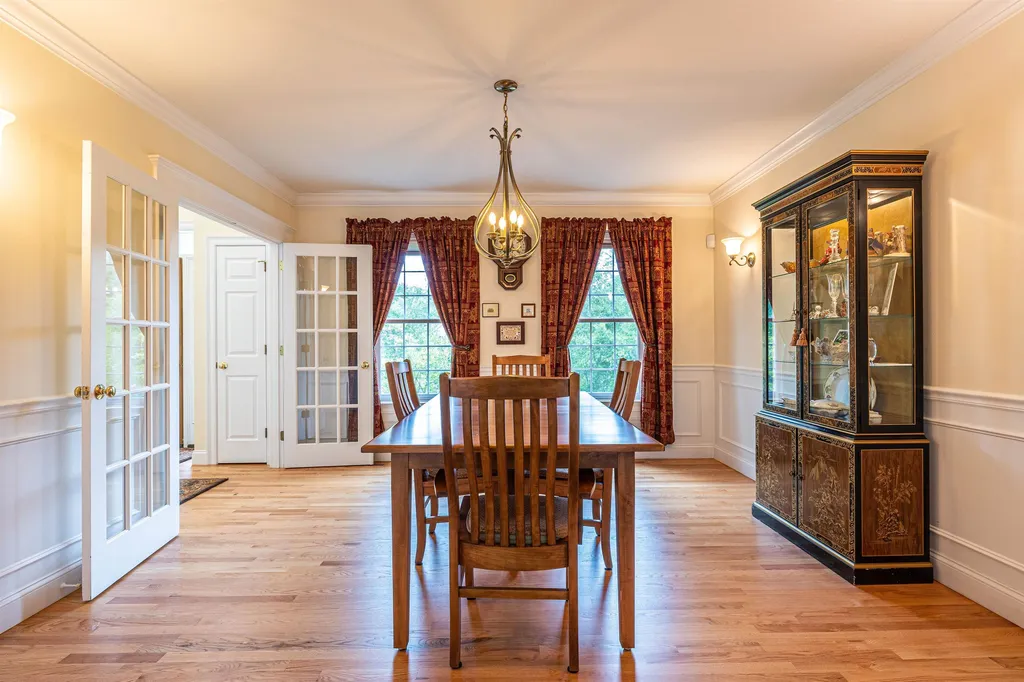 9 Thackeray Road Concord NH 03301