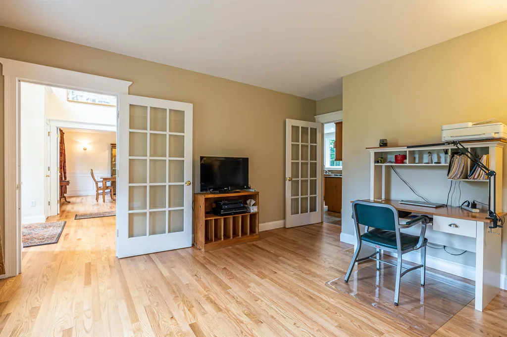 9 Thackeray Road Concord NH 03301