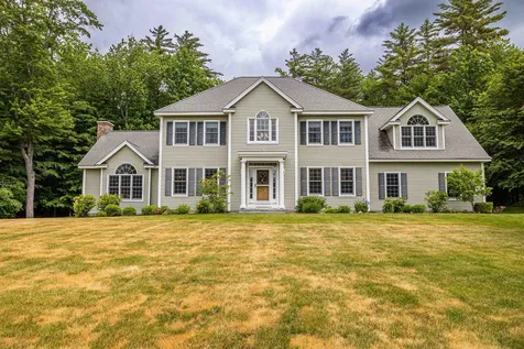 9 Thackeray Road Concord NH 03301
