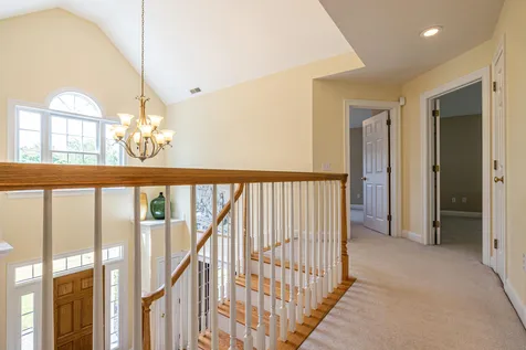 9 Thackeray Road Concord NH 03301