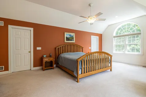 9 Thackeray Road Concord NH 03301
