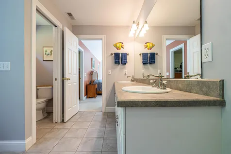 9 Thackeray Road Concord NH 03301