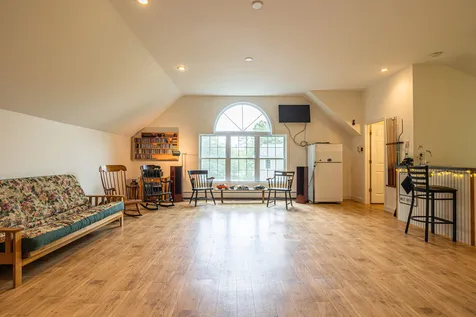 9 Thackeray Road Concord NH 03301
