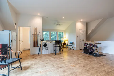 9 Thackeray Road Concord NH 03301