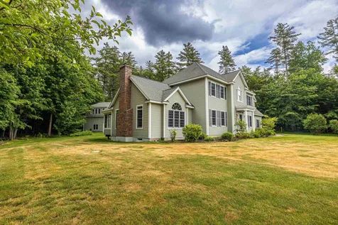 9 Thackeray Road Concord NH 03301