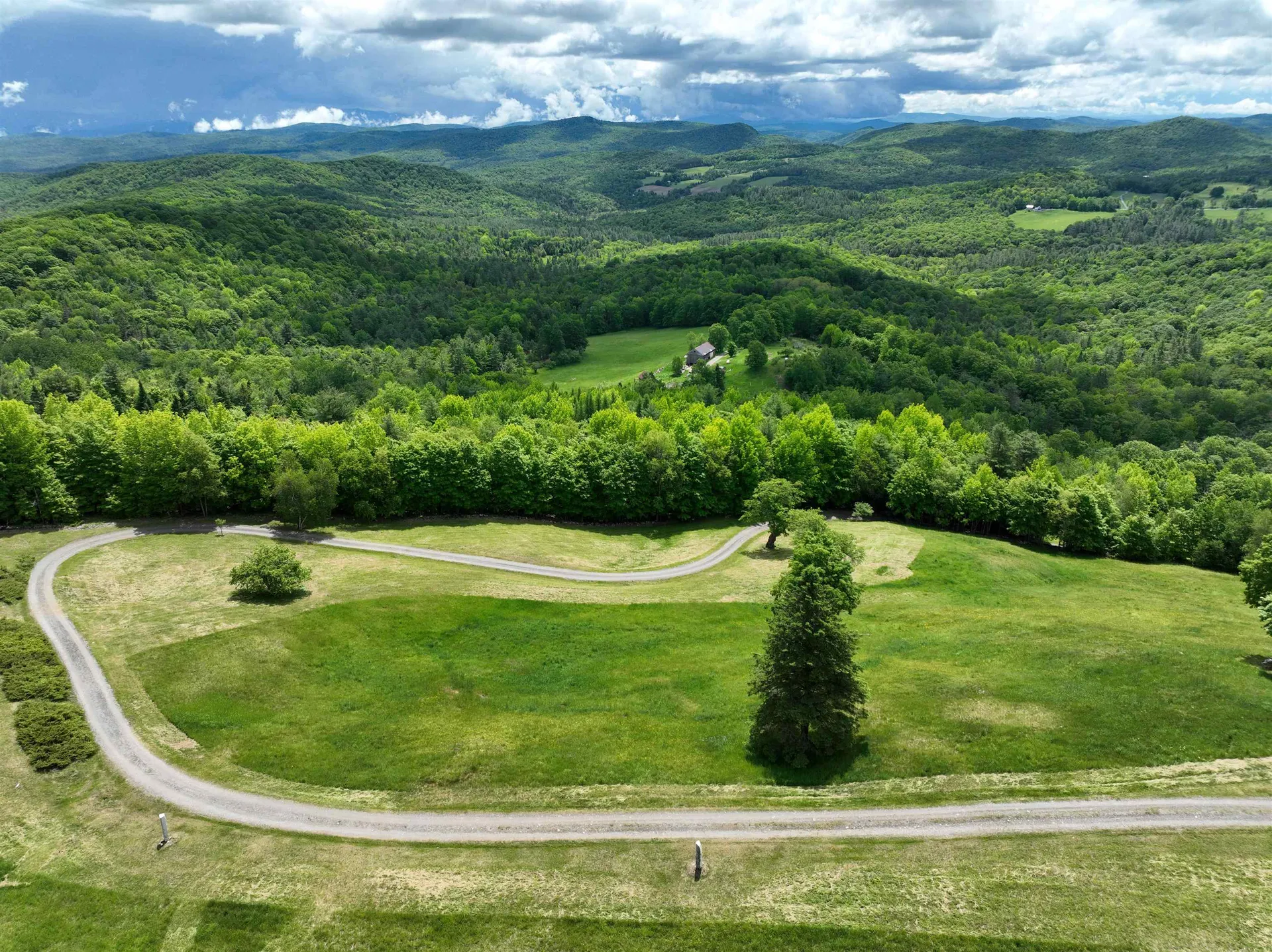 1671 Heath Road Corinth VT 05039