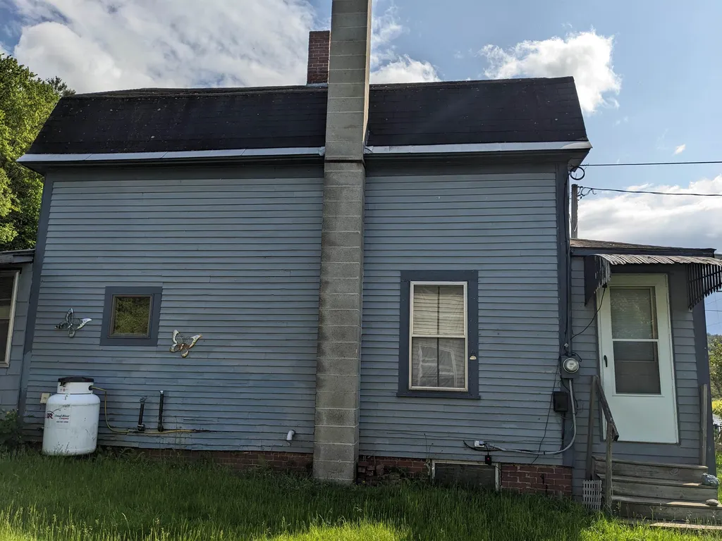 38 Acre Drive Landaff NH 03585
