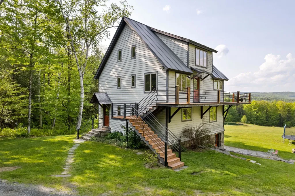 915 Picknell Road Thetford VT 05075
