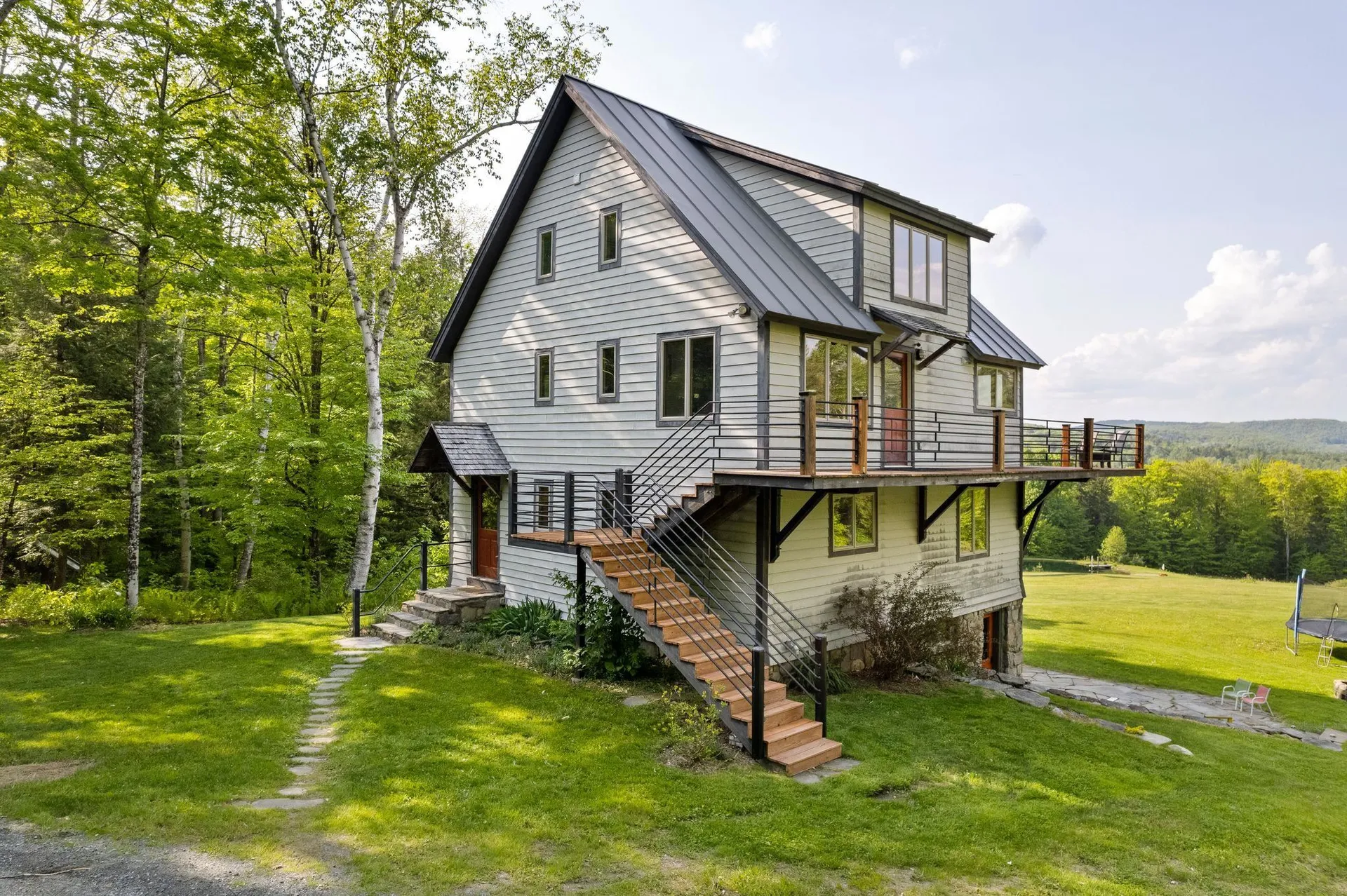 915 Picknell Road Thetford VT 05075