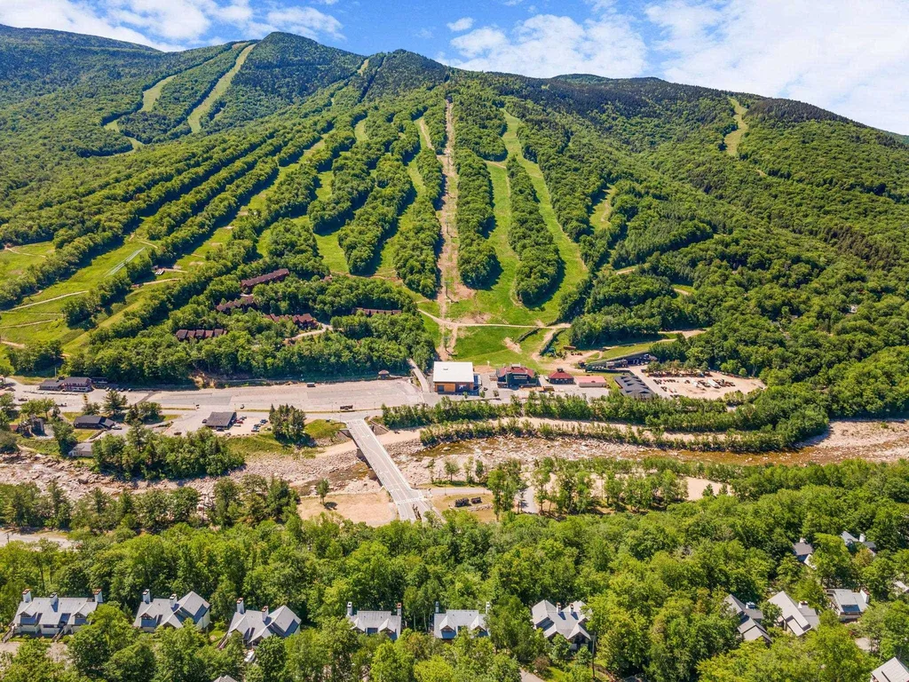 27 Bridgeview Road Lincoln NH 03251