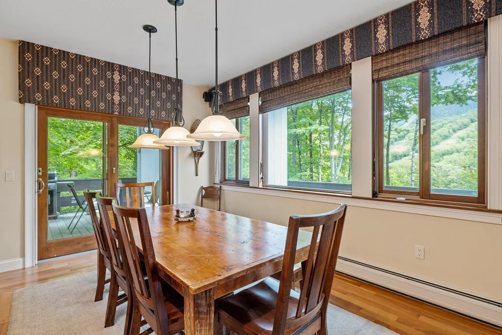 27 Bridgeview Road Lincoln NH 03251