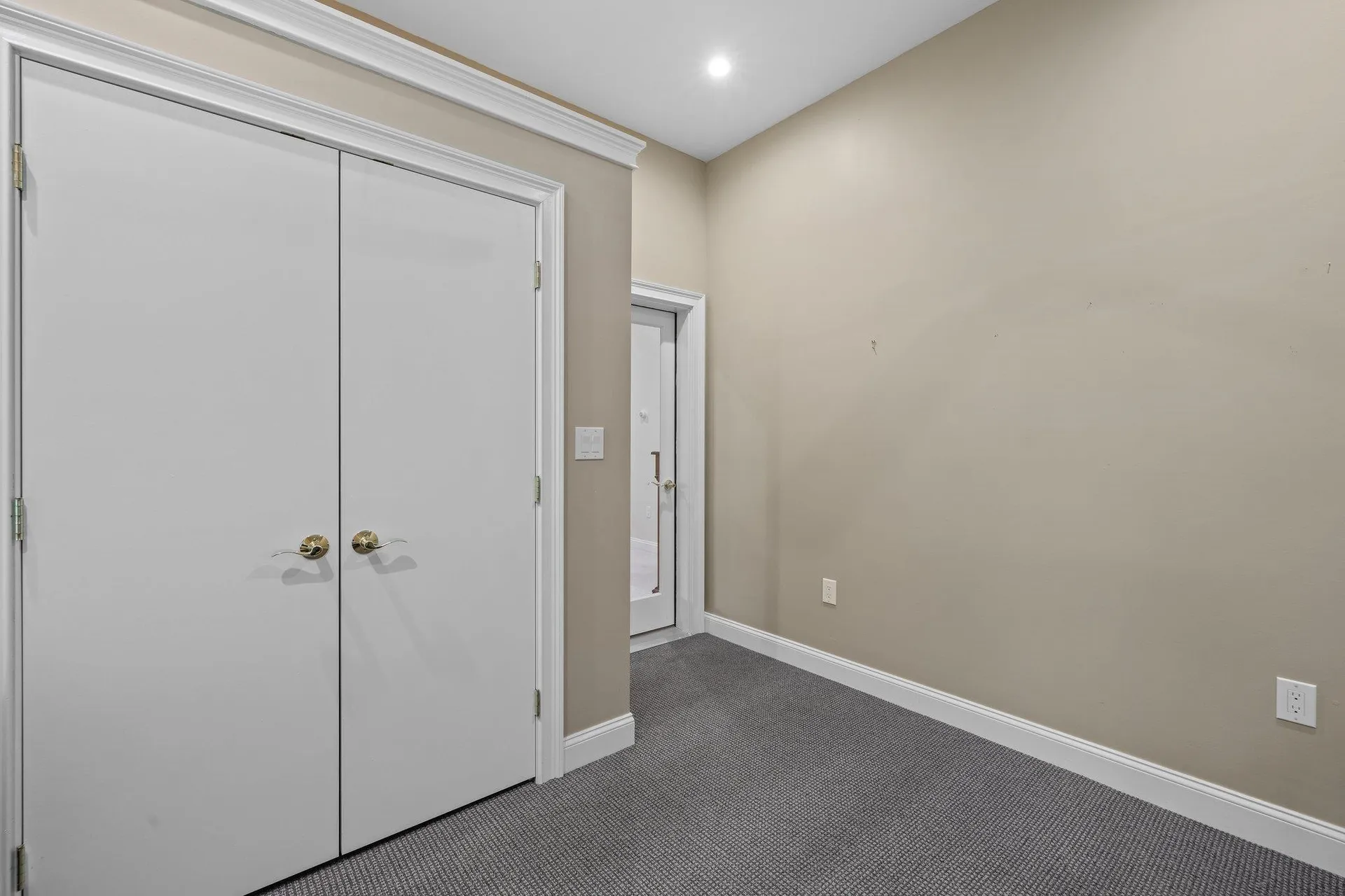 27 Bridgeview Road Lincoln NH 03251