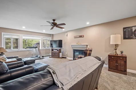 27 Bridgeview Road Lincoln NH 03251