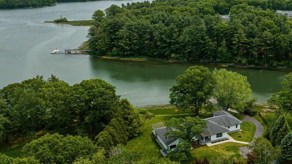 13 Ox Point Drive Kittery ME 03904