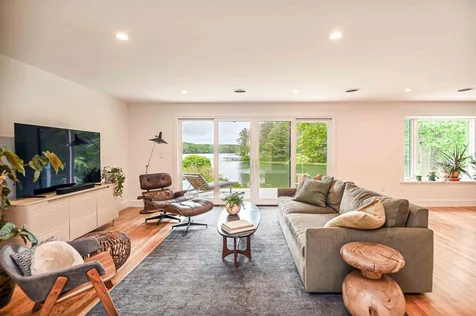 13 Ox Point Drive Kittery ME 03904