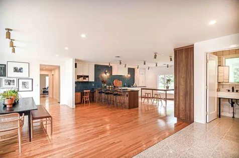 13 Ox Point Drive Kittery ME 03904