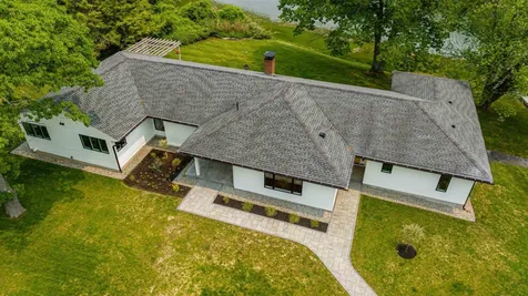 13 Ox Point Drive Kittery ME 03904
