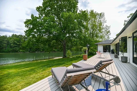 13 Ox Point Drive Kittery ME 03904