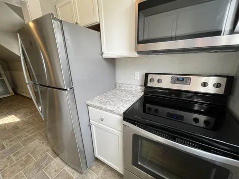 232 Mast Road Manchester NH 03102
