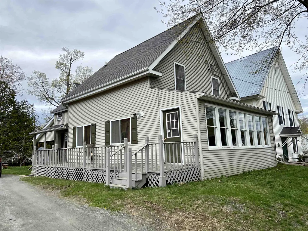 25 Concord Avenue Newport City VT 05855