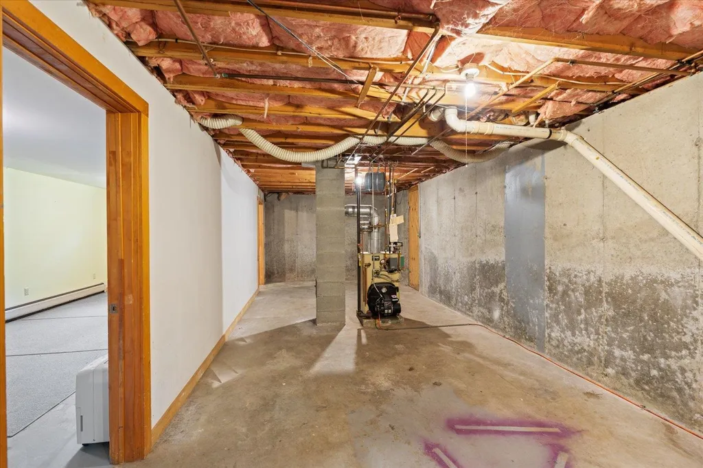 32 Wedgewood Drive Winchester NH 03470