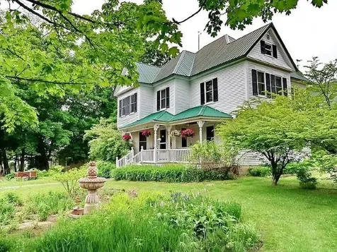 9 Norton Lane Sugar Hill NH 03586