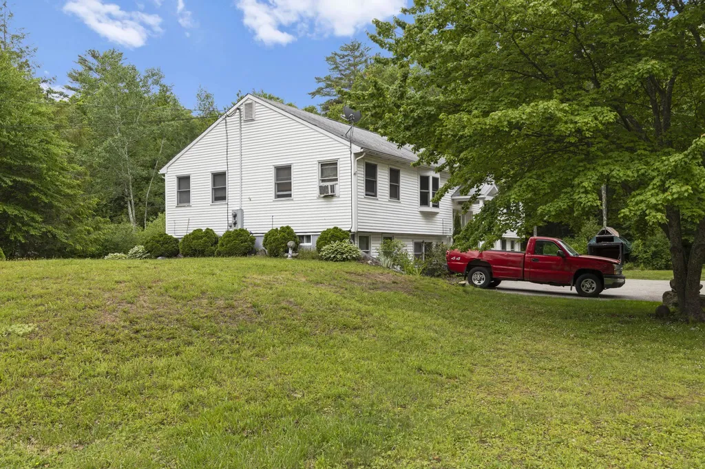 63 Dows Lane Seabrook NH 03874