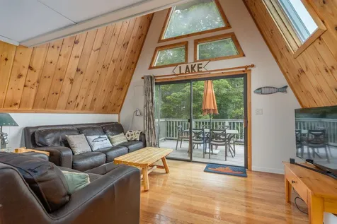 7 East Bluff Highlands Meredith NH 03253
