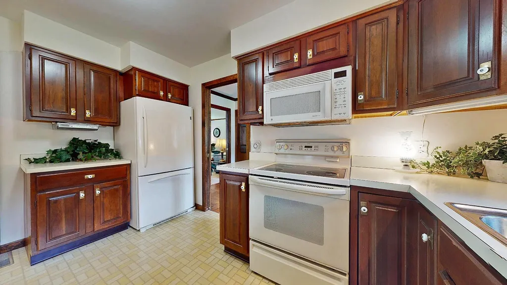 62 Briar Lane Essex Junction VT 05452