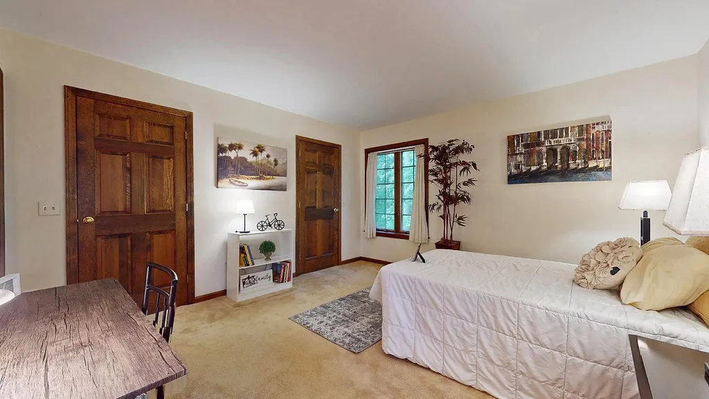 62 Briar Lane Essex Junction VT 05452