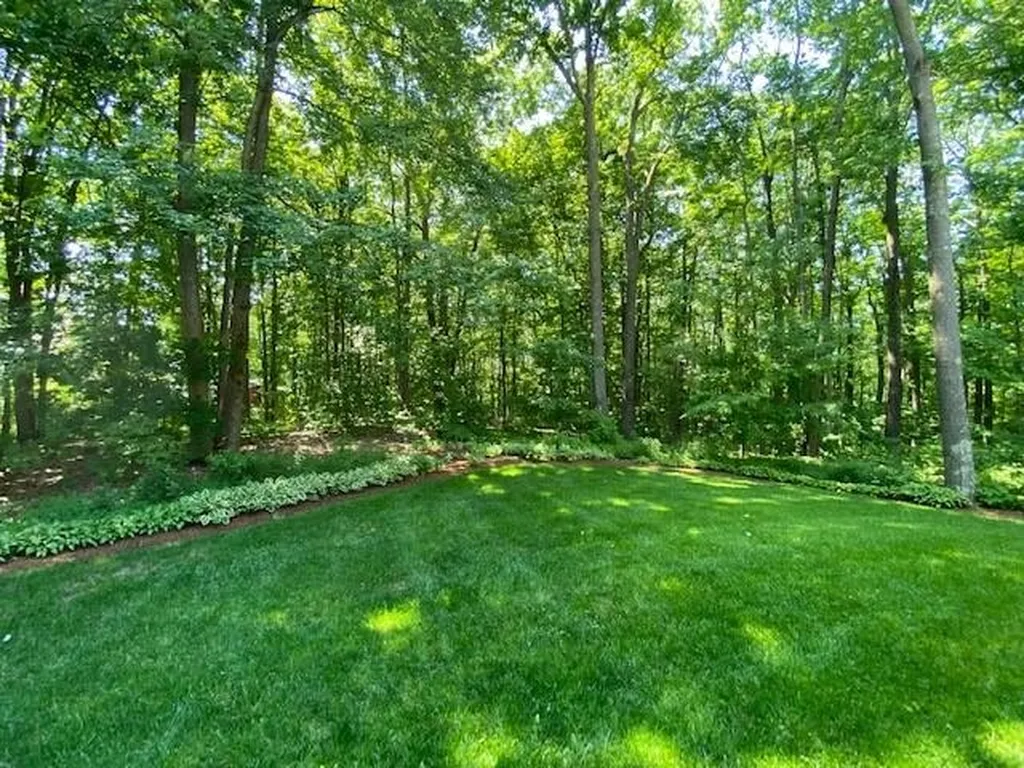 62 Briar Lane Essex Junction VT 05452
