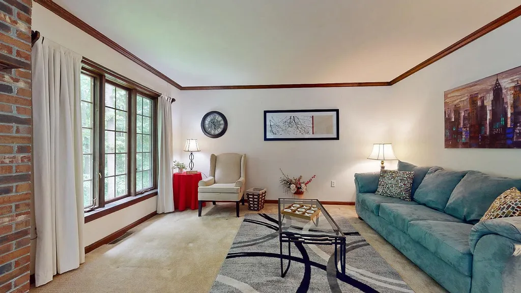 62 Briar Lane Essex Junction VT 05452