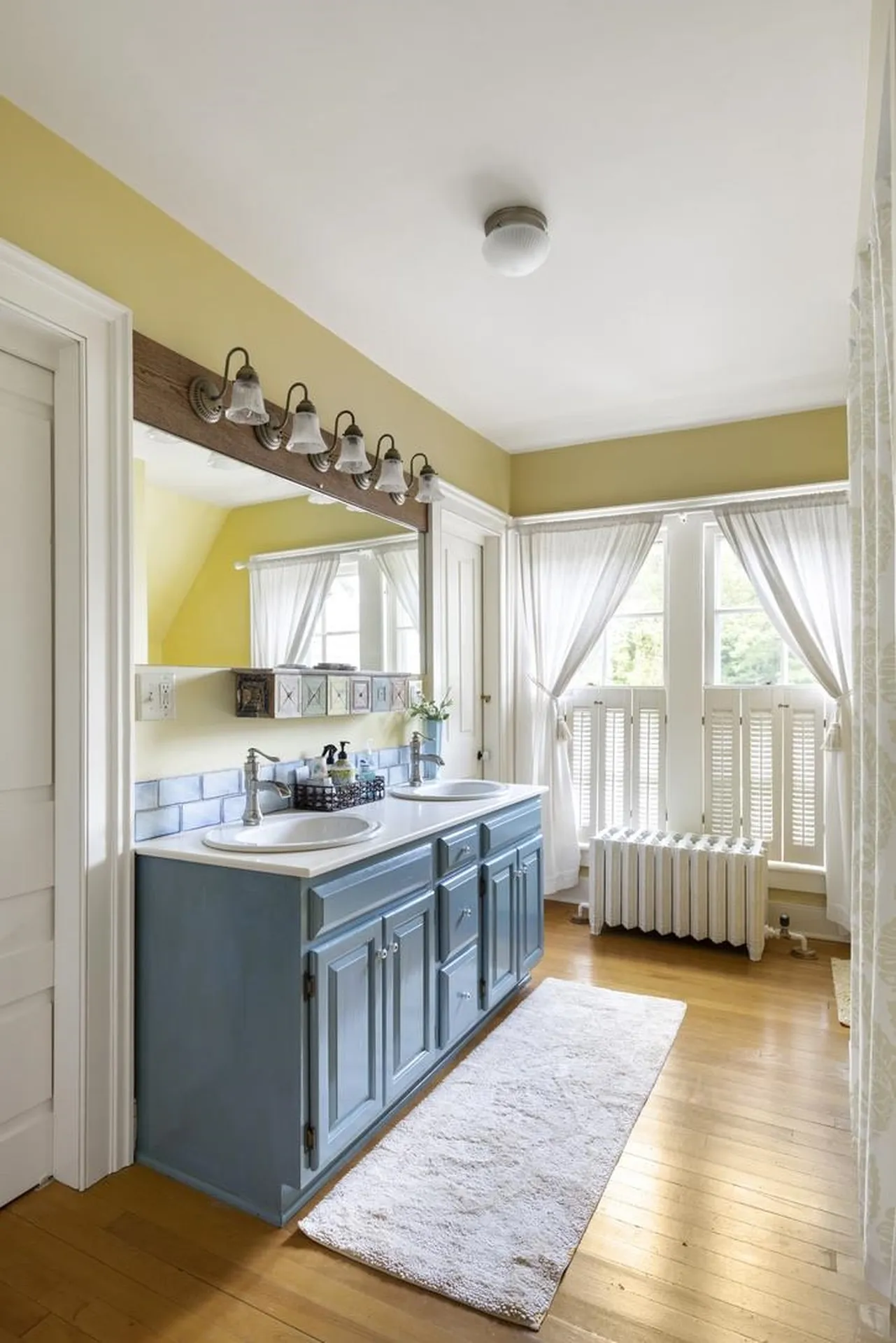 382 Hewitt Road Bristol VT 05443