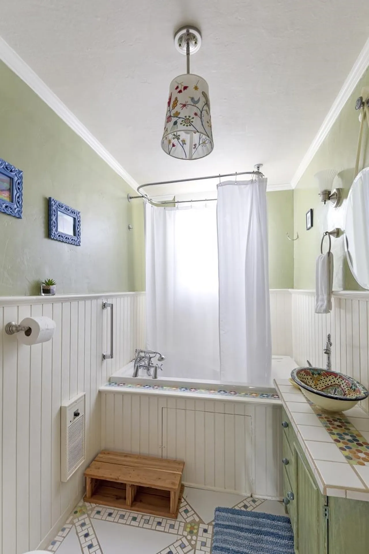 382 Hewitt Road Bristol VT 05443