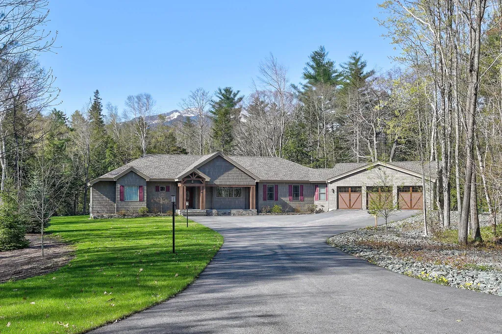 99 Evans Street Gorham NH 03581