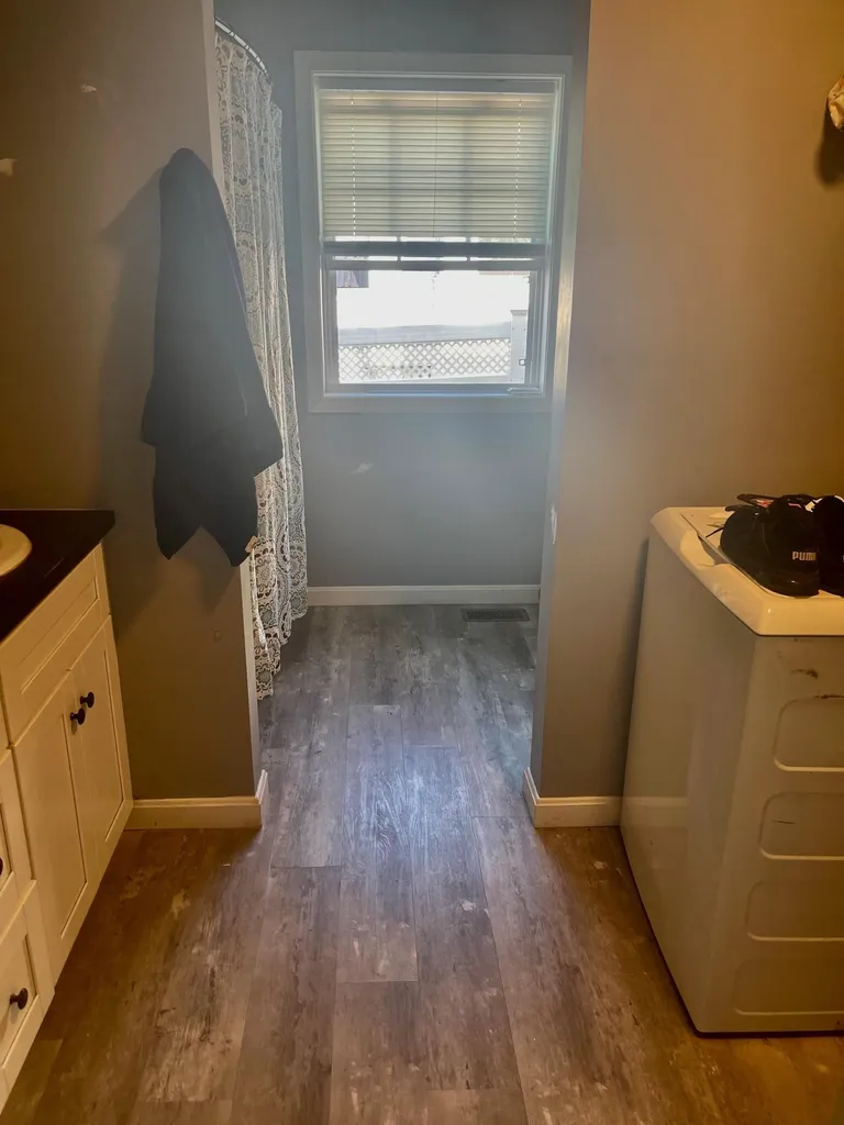 636 Grove Street Manchester NH 03103