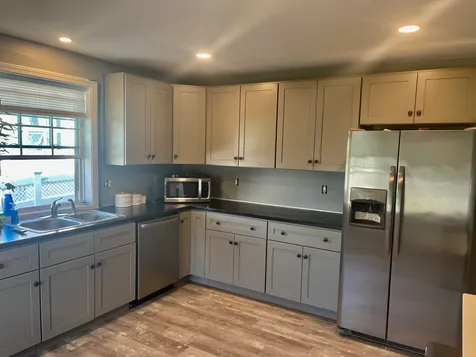 636 Grove Street Manchester NH 03103